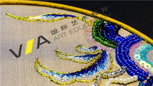 VA藝術(shù)留學(xué)導(dǎo)師刺繡設(shè)計